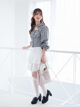 「MAJESTIC LEGON（マジェスティックレゴン）のアイテム」を使った、𝑬𝒓𝒊𝒓𝒊𝒏さん（レディース・153cm）の秋コーディネート