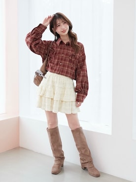「MAJESTIC LEGON（マジェスティックレゴン）のアイテム」を使った、𝑬𝒓𝒊𝒓𝒊𝒏さん（レディース・153cm）の秋コーディネート