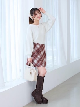 「MAJESTIC LEGON（マジェスティックレゴン）のアイテム」を使った、𝑬𝒓𝒊𝒓𝒊𝒏さん（レディース・153cm）の秋コーディネート