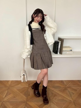 「MAJESTIC LEGON（マジェスティックレゴン）のアイテム」を使った、𝑬𝒓𝒊𝒓𝒊𝒏さん（レディース・153cm）の秋コーディネート