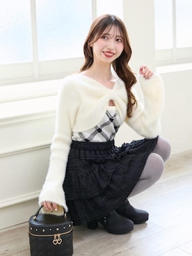 「MAJESTIC LEGON（マジェスティックレゴン）のアイテム」を使った、𝑬𝒓𝒊𝒓𝒊𝒏さん（レディース・153cm）の秋コーディネート