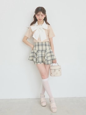 「スカパン」｜𝑬𝒓𝒊𝒓𝒊𝒏さん（レディース・153cm）の春コーディネート