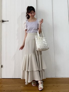 「MAJESTIC LEGON」｜𝑬𝒓𝒊𝒓𝒊𝒏さん（レディース・153cm）の春コーディネート