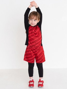 「MIKI HOUSE（ミキハウス）のアイテム（パンツ）」を使った、ミキハウス担当者２さん（キッズ・105cm）の秋コーディネート