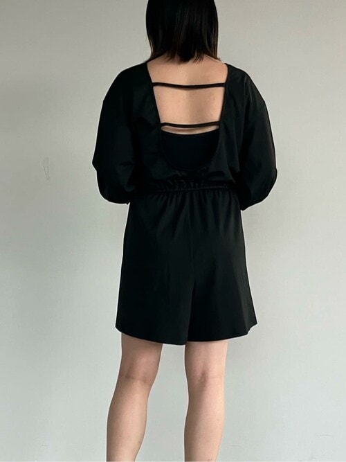 セール】バックオープンオールインワン／ラッシュガード