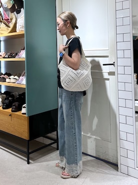 「LOWRYS FARM（ローリーズファーム）のレースデニム　601055（デニムパンツ、ブルー系）」を使った、もっちさん（レディース・158cm）の夏コーディネート