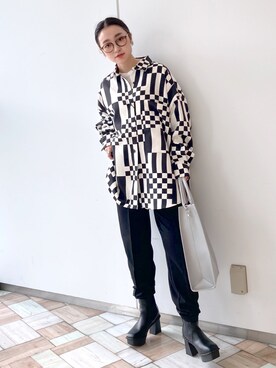 「チェック柄に恋してる」｜「アイテム（スウェットパンツ）」を使った、もっちさん（レディース・158cm）の冬コーディネート
