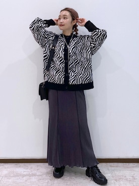 「PAGEBOY（ページボーイ）のラインスリーブシアータートル（Tシャツ/カットソー）」を使った、もっちさん（レディース・158cm）の秋コーディネート