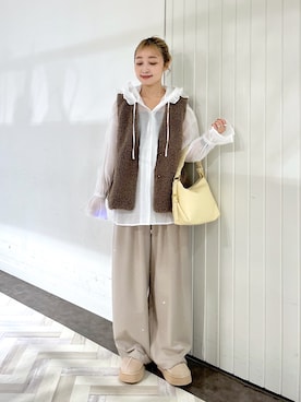 「LOWRYS FARM（ローリーズファーム）のアイテム（シャツ/ブラウス）」を使った、もっちさん（レディース・158cm）の秋コーディネート