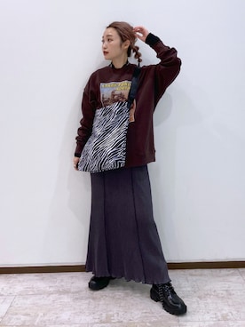 「PAGEBOY（ページボーイ）のラインスリーブシアータートル（Tシャツ/カットソー）」を使った、もっちさん（レディース・158cm）の秋コーディネート