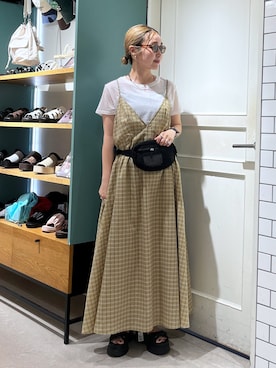 「LOWRYS FARM（ローリーズファーム）のチェックキャミワンピース 668482（ワンピース、ブラウン系）」を使った、もっちさん（レディース・158cm）の夏コーディネート