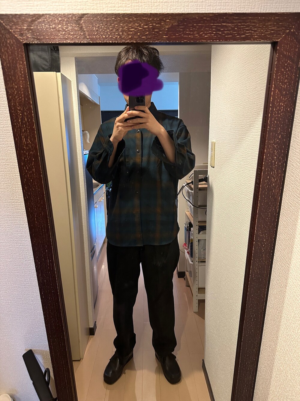 「UNIQLOのアイテム（シャツ/ブラウス、グリーン系）」を使った、yunyun_jpさん（メンズ・177cm）の春コーディネートの1枚目の写真