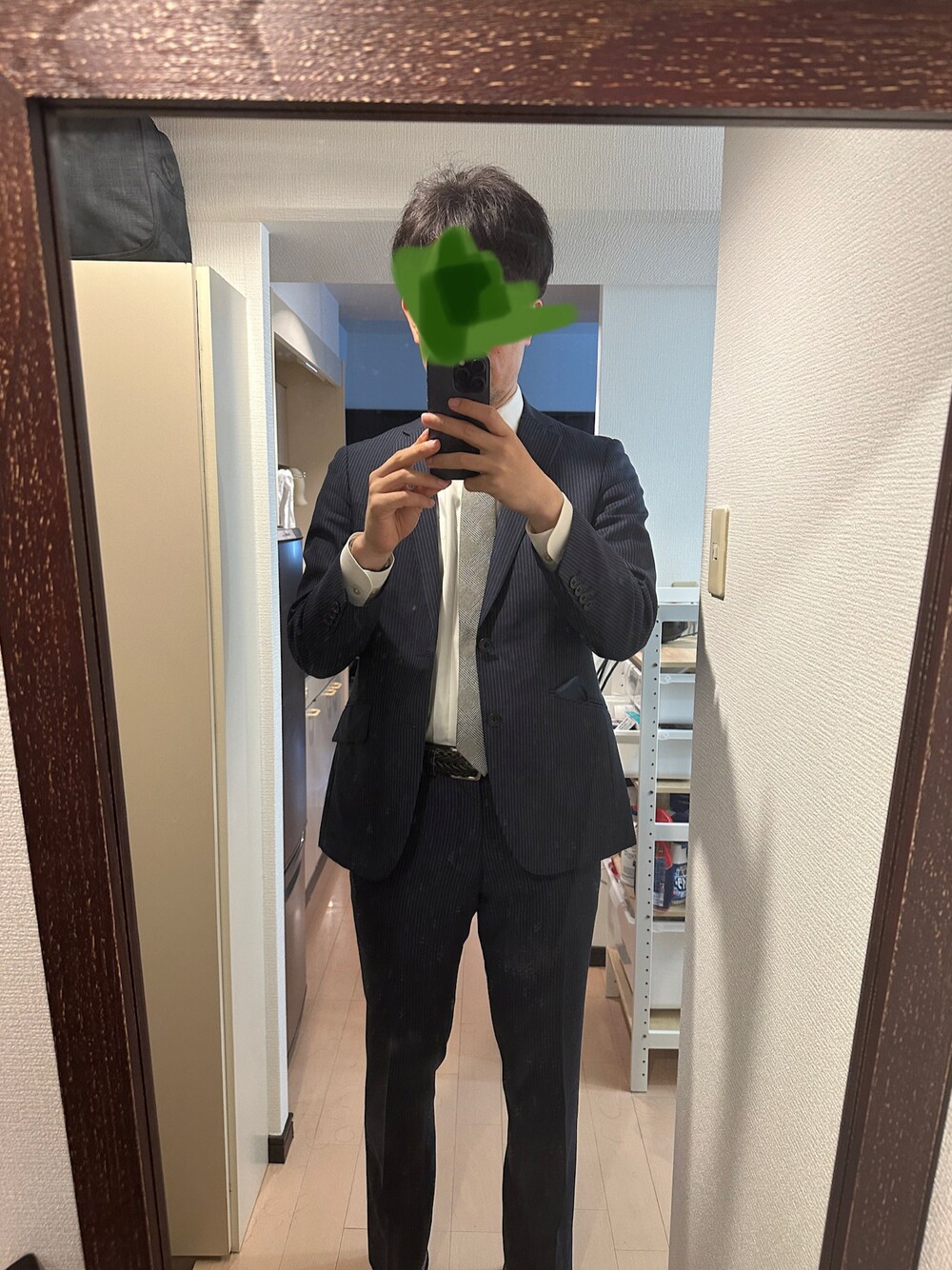 「結婚式お呼ばれ」｜「Cartierのアイテム（アナログ腕時計、ブラック系）」を使った、yunyun_jpさん（メンズ・178cm）の春コーディネートの1枚目の写真