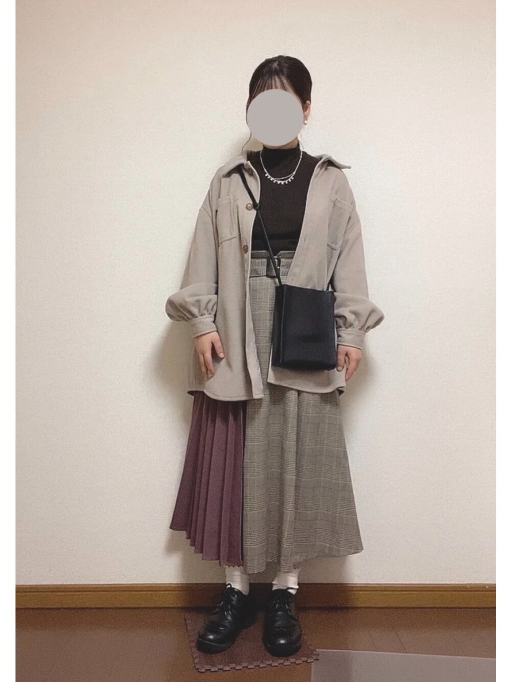 「ハロウィン、大学生、プチプラ、秋服、GRL、低身長、ガーリーコーデ」｜「RETRO GIRLのアイテム（ジャケット/アウター、ベージュ系）」を使った、のんさん（レディース・151cm）の秋コーディネートの1枚目の写真