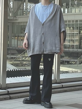 「Adoon plain（アドーンプレーン）のアイテム（スラックス）」を使った、つーちゃんさん（メンズ・177cm）の春コーディネート