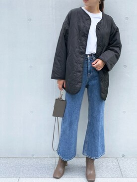 「フレアデニム」｜「アイテム（ノーカラージャケット）」を使った、StyleSeaさん（レディース・163cm）の秋コーディネート