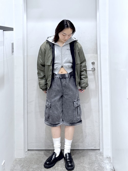 X-girl（エックスガール）の「ONE POINT PENCIL SCRIPT LOGO ZIP UP