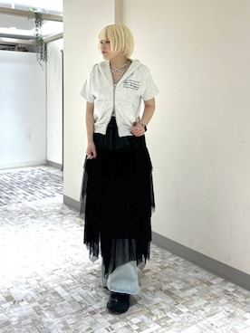 「PAGEBOY（ページボーイ）のプラットチャンキースニーカー（スニーカー、ブラック系）」を使った、・あさせ・さん（レディース・160cm）の春コーディネート
