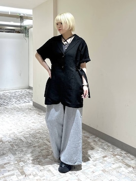 「PAGEBOY（ページボーイ）のプラットチャンキースニーカー（スニーカー、ブラック系）」を使った、・あさせ・さん（レディース・160cm）の春コーディネート