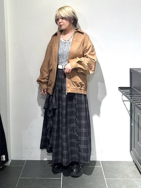 「PAGEBOY（ページボーイ）のラインフリンジティアードスカート/フリルスカート【ウエストゴム・ストレスフリー】（スカート）」を使った、・あさせ・さん（レディース・160cm）の秋コーディネート