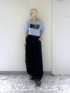 「PAGEBOY（ページボーイ）のモノトーンフォトTシャツ【選べる着丈】（Tシャツ/カットソー、ブルー系）」を使った、・あさせ・さん（レディース・160cm）の夏コーディネート