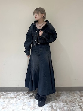 「PAGEBOY（ページボーイ）のアイテム（デニムスカート）」を使った、・あさせ・さん（レディース・160cm）の秋コーディネート