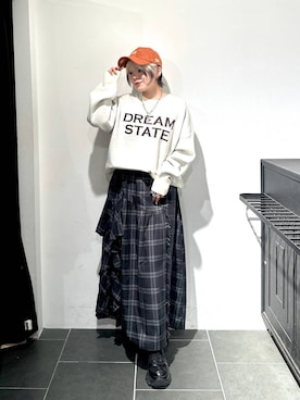 「PAGEBOY（ページボーイ）のラインフリンジティアードスカート/フリルスカート【ウエストゴム・ストレスフリー】（スカート）」を使った、・あさせ・さん（レディース・160cm）の秋コーディネート