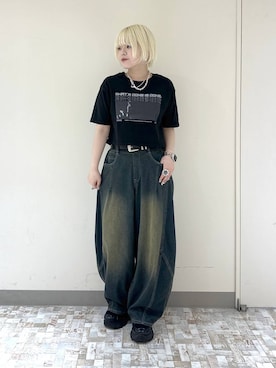 「PAGEBOY（ページボーイ）のモノトーンフォトTシャツ【選べる着丈】（Tシャツ/カットソー、ブラック系）」を使った、・あさせ・さん（レディース・160cm）の夏コーディネート