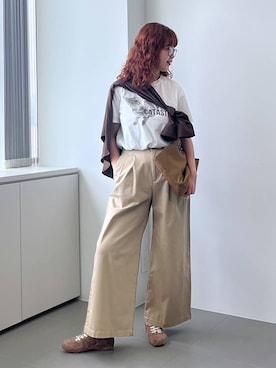 「アイテム（チノパンツ）」を使った、チーさん（レディース・172cm・20代）の夏コーディネート