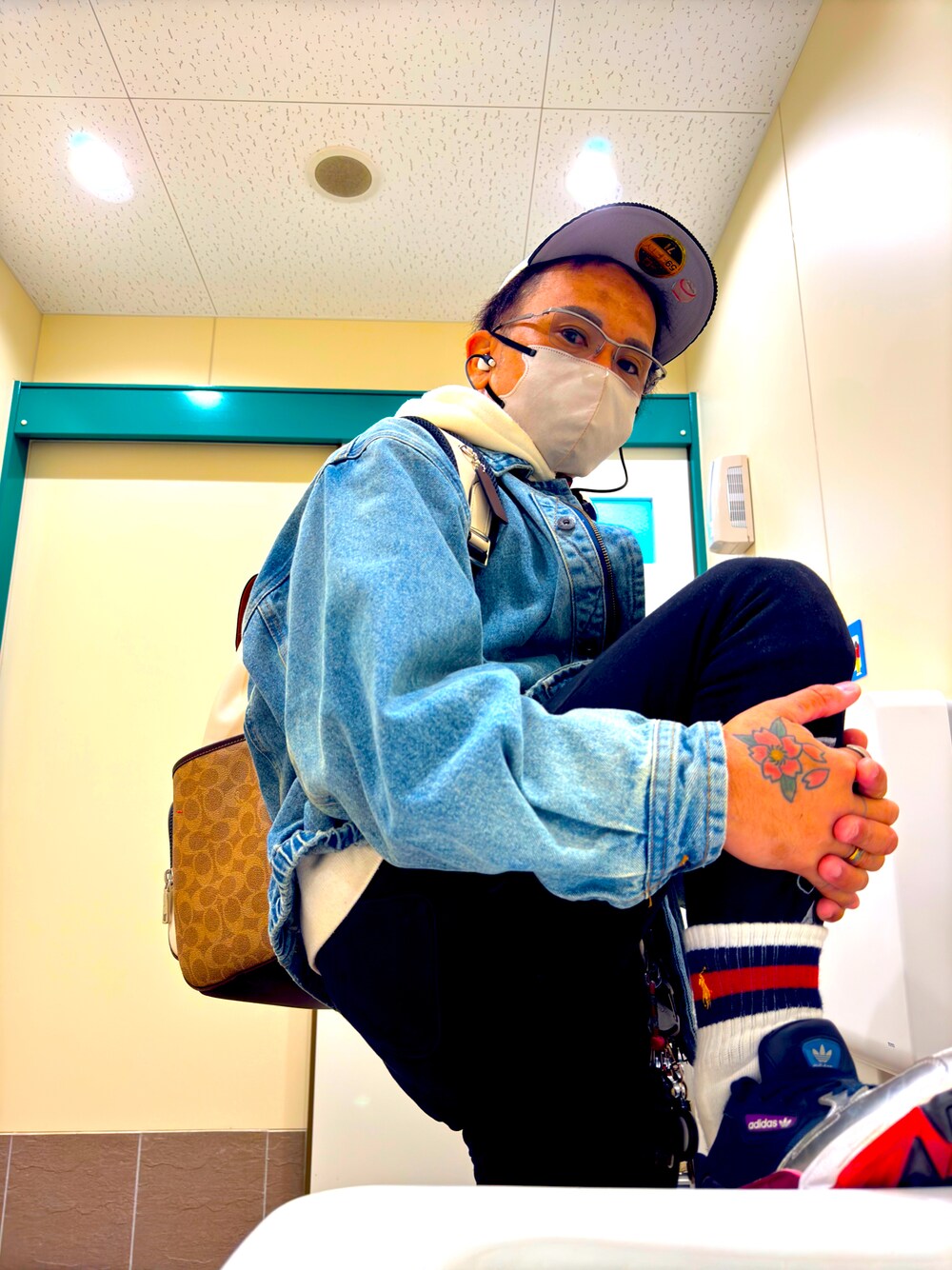 coach コーチ バイカラー リュック ペニーバックパック ベージュ 極美品 COACHのバックパック/リュック（ベージュ系）を使ったメンズ人気