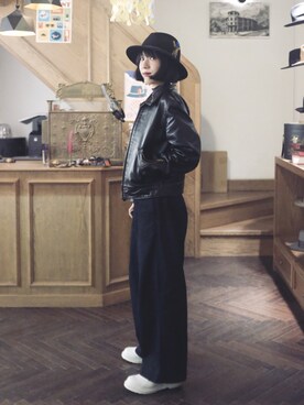 「schott（ショット）のアイテム（ノーカラージャケット）」を使った、猫少年さん（レディース・160cm）の冬コーディネート