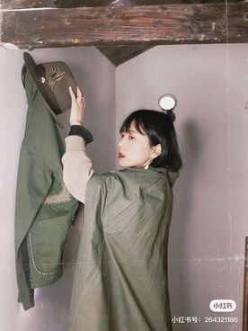 「VINTAGE（ヴィンテージ）のアイテム（ポンチョ）」を使った、猫少年さん（レディース・160cm）の冬コーディネート