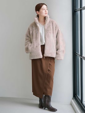「IENA（イエナ）の《追加6》Fineニュージーウール ニュアンス Vプルオーバー（ニット/セーター、ホワイト系）」を使った、endoさん（レディース・162cm）の夏コーディネート