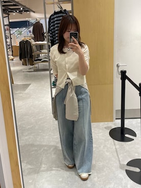 「LOWRYS FARM（ローリーズファーム）のハイウエストバギーデニム 637569（デニムパンツ、ブルー系）」を使った、楓香さん（レディース・153cm）の春コーディネート