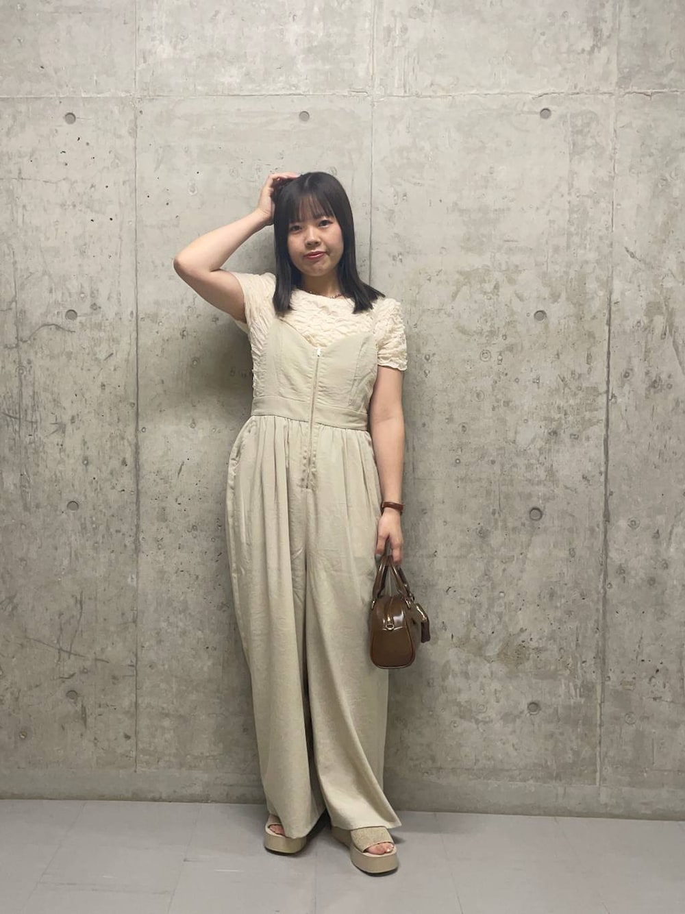 「LOWRYS FARMのカンドウフィットニットサンダル 283661（サンダル、ホワイト系）」を使った、楓香さん（レディース・155cm）の夏コーディネートの1枚目の写真