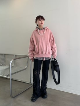 「パーカー」｜「アイテム（スリッポン）」を使った、MAISON SPECIALさん（レディース・162cm）の冬コーディネート