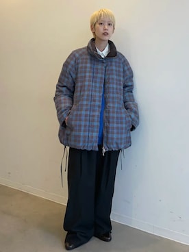 「MAISON SPECIAL（メゾンスペシャル）の【2026Autumn PRE-ORDER】Super 140 Wool Satin Slacks/スーパー140ウールサテンスラックス（スラックス、ブラック系）」を使った、MAISON SPECIALさん（レディース・158cm）の秋コーディネート
