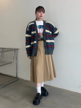 「MAISON SPECIAL（メゾンスペシャル）の【2026Autumn PRE-ORDER】Blurred Emotion Logo Print Long Sleeve T-Shirt/BlurredEmotionロゴプリントロンTEE（Tシャツ/カットソー、ホワイト系）」を使った、MAISON SPECIALさん（レディース・158cm）の秋コーディネート