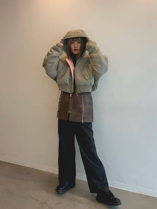 MAISON SPECIALMAISON SPECIALさんのMA-1を使ったコーディネート