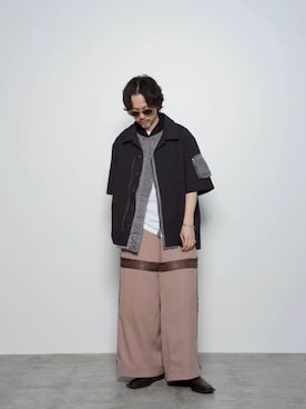 「MAISON SPECIAL（メゾンスペシャル）の《UNISEX》Layering MA-1 Docking Prime-Over Open Collar Short Sleeve Shirt/レイヤリングMA-1ドッキングプライムオーバーオープンカラーショートスリーブシャツ【MAISON SPECIAL/メゾンスペシャル】（シャツ/ブラウス、グレー系）」を使った、MAISON SPECIALさん（メンズ・168cm）の春コーディネート