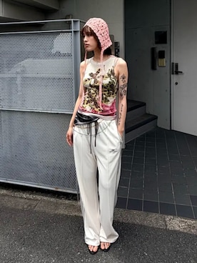 「MAISON SPECIAL（メゾンスペシャル）の【2026Summer PRE-ORDER】Flower Print Ribbed Tank Top/フラワープリントリブタンクトップ（タンクトップ、イエロー系）」を使った、MAISON SPECIALさん（レディース・160cm）の夏コーディネート