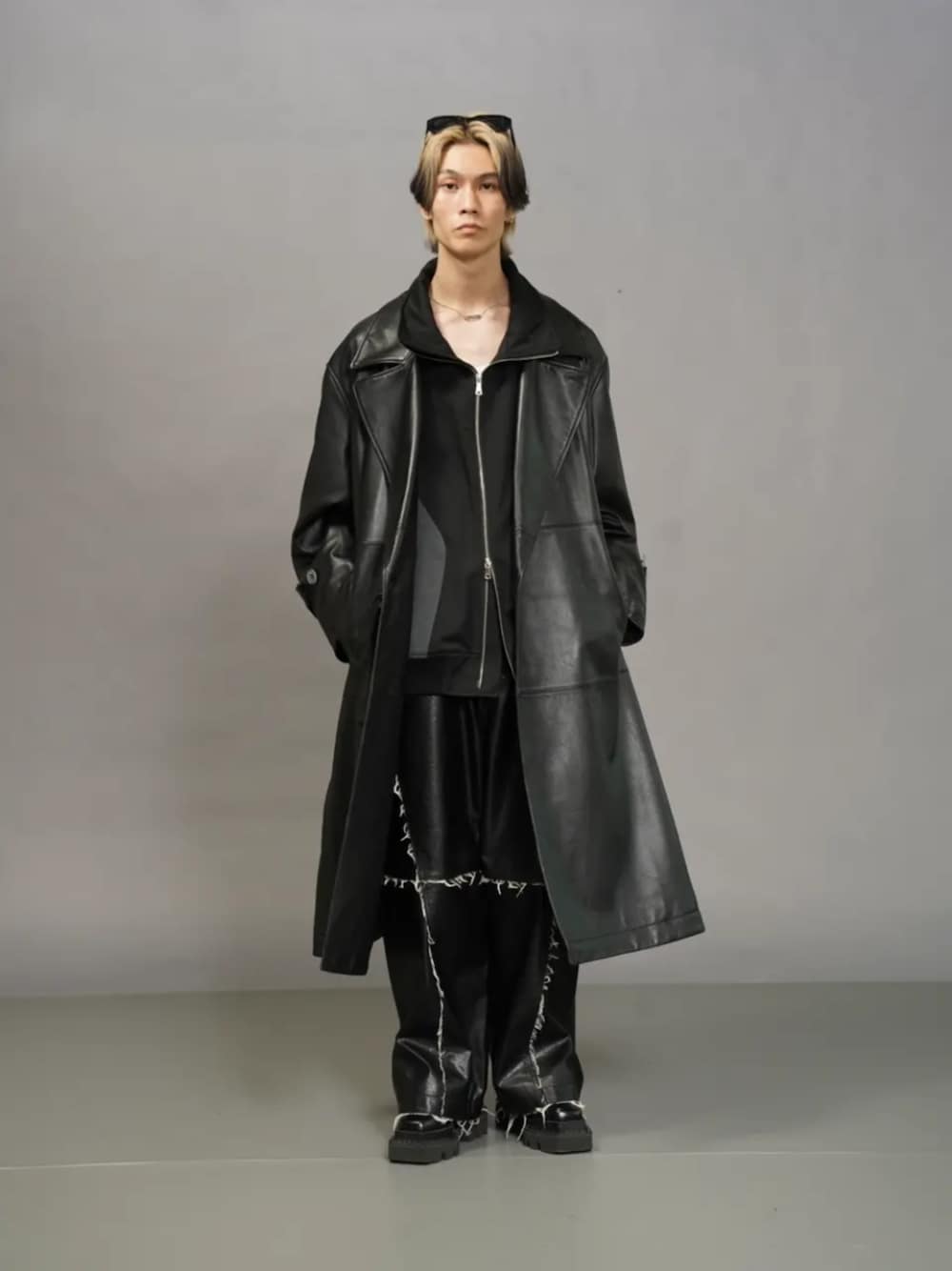 定価半額【新品未使用・完売品】メゾンスペシャル ロングコート ブラック MAISON SPECIAL（メゾンスペシャル）の「《UNISEX》Sheep