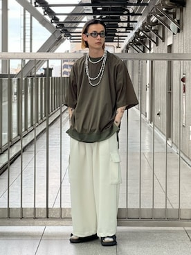 MAISON SPECIAL(MAISON SPECIAL)|MAISON SPECIALのカーゴパンツを使っ
