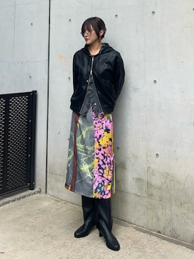 「MAISON SPECIAL（メゾンスペシャル）の【2026Autumn PRE-ORDER】V-Neck Frill Cardigan/Vネックフリルカーデ（カーディガン/ボレロ、グレー系）」を使った、MAISON SPECIALさん（レディース・155cm）の夏コーディネート