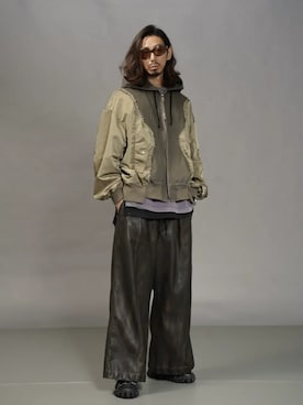 「アイテム（トップス）」を使った、MAISON SPECIALさん（メンズ・186cm）の秋コーディネート