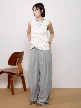 「MAISON SPECIAL（メゾンスペシャル）の【2026SUMMER PRE-ORDER】Balloon Pile Pants/バルーンパイルパンツ（その他パンツ、グレー系）」を使った、MAISON SPECIALさん（メンズ・168cm）の春コーディネート