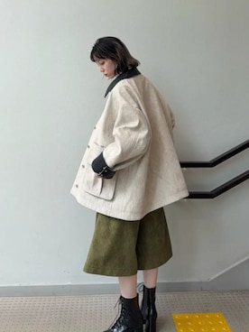 「MAISON SPECIAL（メゾンスペシャル）の【2026Autumn PRE-ORDER】Haircalf-Like Work Shorts/ハラコライクワークショーツ（その他パンツ、グリーン系）」を使った、MAISON SPECIALさん（メンズ・169cm）の夏コーディネート