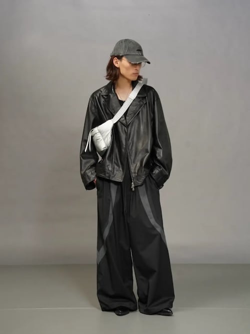 MAISON SPECIAL【トラックパンツ】 MAISON SPECIAL（メゾンスペシャル）の「トラックパンツ【MAISON