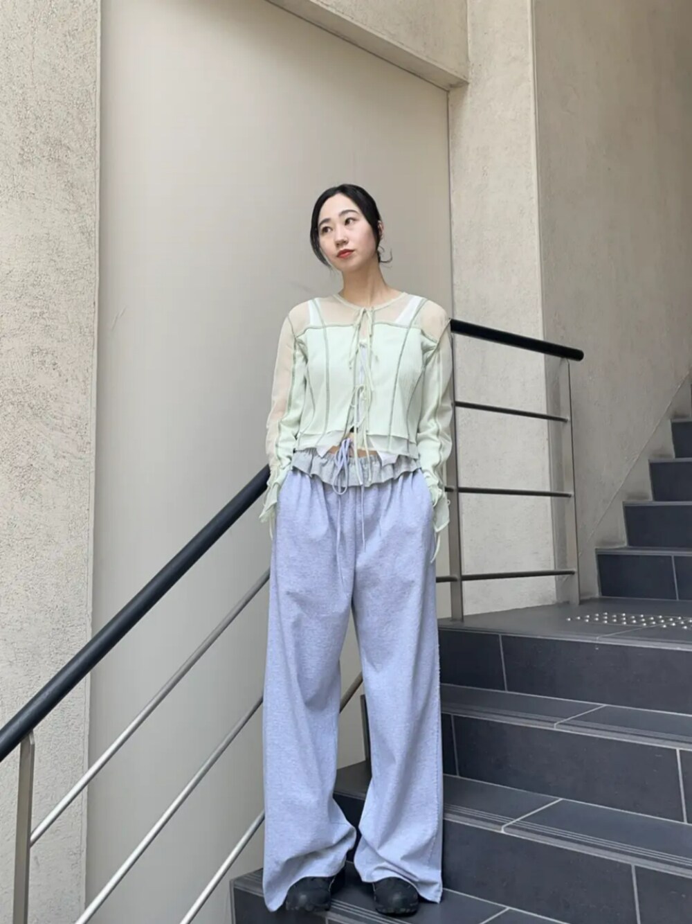MAISON SPECIAL(MAISON SPECIAL)｜MAISON SPECIALのスウェットパンツを