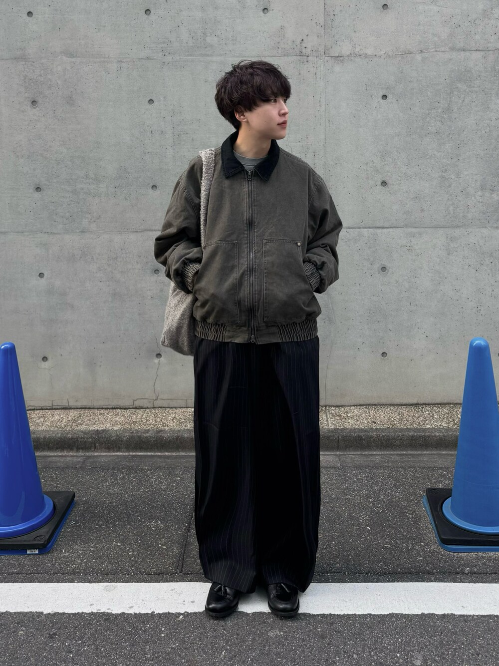 Chikashitsu +（チカシツプラス）の「【Chikashitsu +】stripe tuck